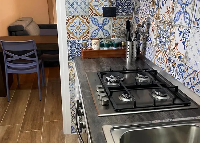 House 37 * Monte SantʼAngelo